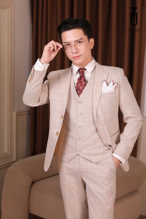 BỘ VEST NAM MÀU KEM CARO