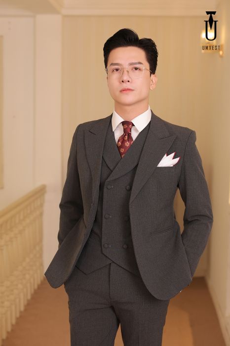 BỘ VEST NAM XÁM KẺ ĐẬM