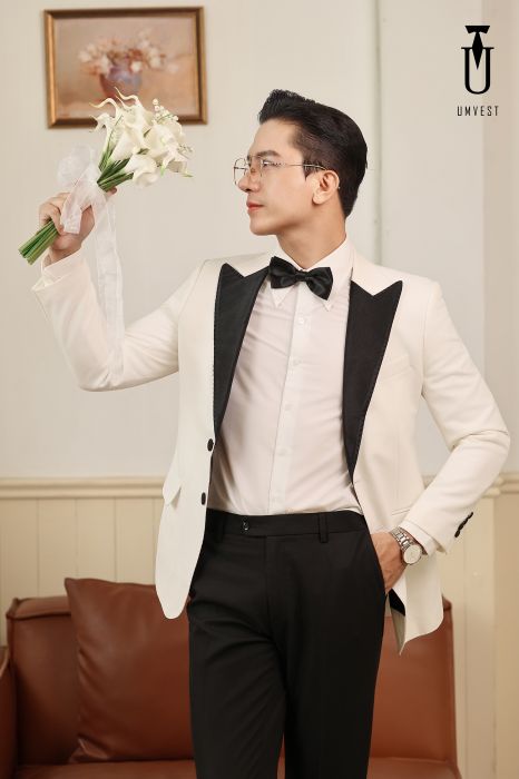 TUXEDO CHÚ RỂ VE NHỌN
