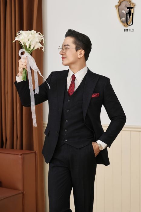 VEST CHÚ RỂ MÀU ĐEN 01