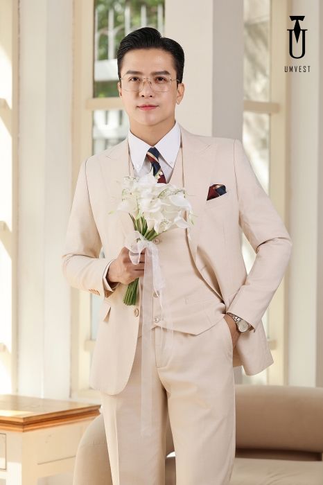 VEST CHÚ RỂ MÀU TRẮNG KEM