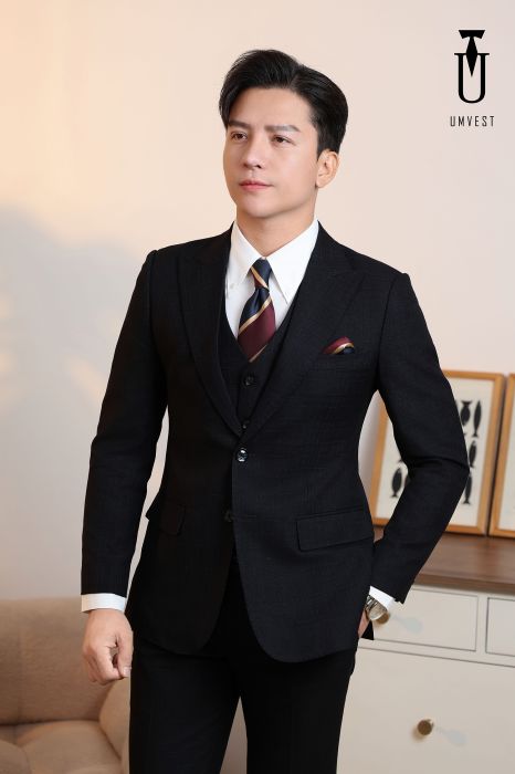 ÁO VEST NAM MÀU ĐEN 95