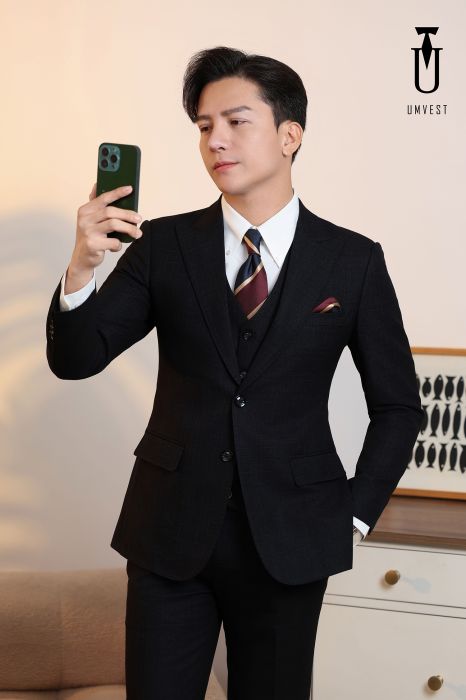 BỘ VEST NAM MÀU ĐEN 95