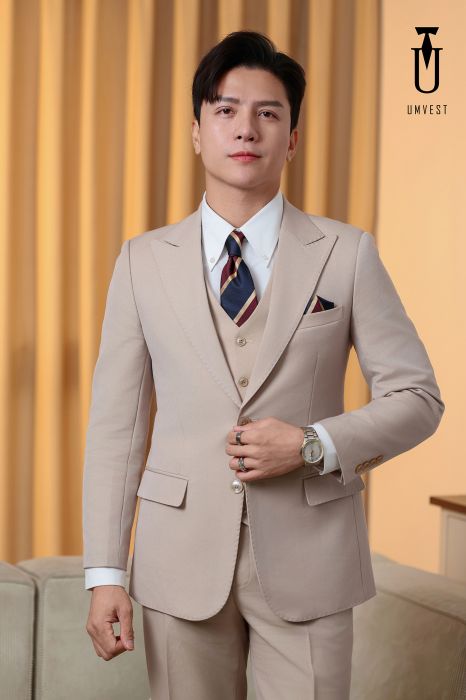 ÁO VEST NAM MÀU KEM