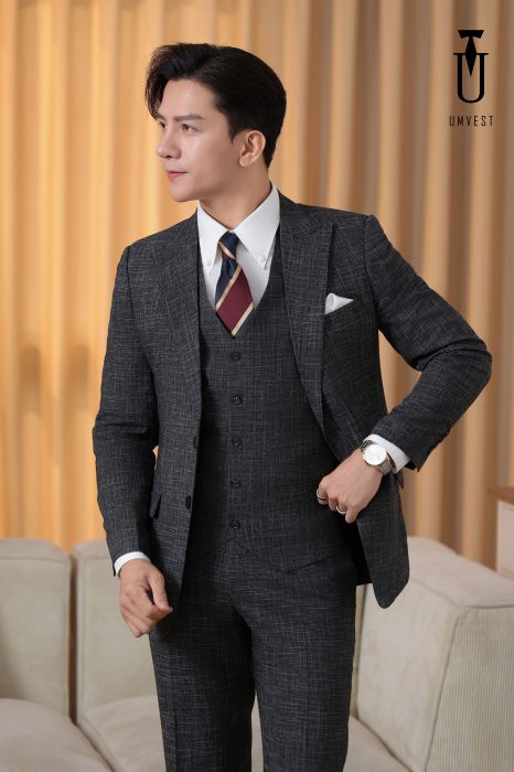 ÁO VEST NAM MÀU TRẮNG ĐEN XƯỚC