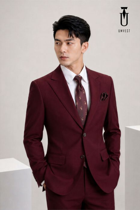 THUÊ VEST UM ĐỎ