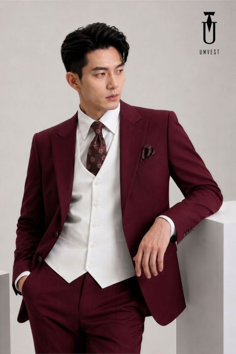 THUÊ VEST UM ĐỎ GL