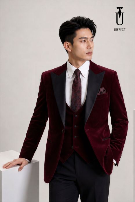 VEST UM ĐỎ NHUNG