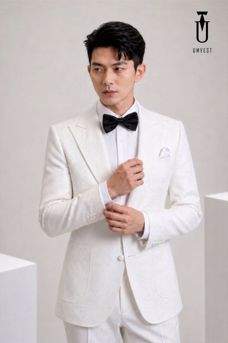 THUÊ VEST UM TRẮNG GẤM