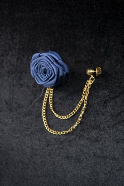 Phụ kiện vest nam - điểm nhấn cho bộ vest