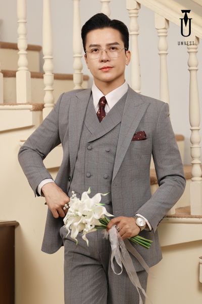 Chọn vest cưới chú rể như thế nào để luôn nổi bật nhất  – nên thuê hay mua vest?