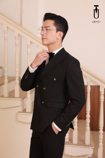 Thuê vest cho người lớn tuổi TPHCM: Mẫu mã đa dạng và lịch lãm