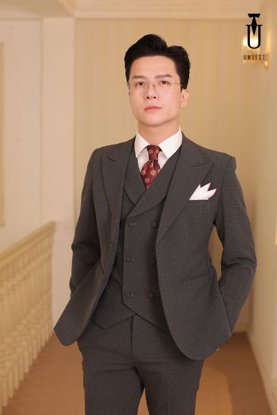 Thuê vest nam tại TPHCM: Phong cách nào phù hợp với bạn?