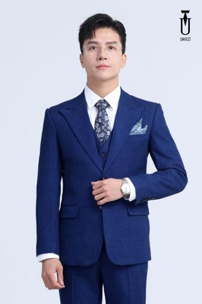 Nâng Tầm Phong Cách Với Vest Nam Trẻ Trung Tại Umvestnam TPHCM