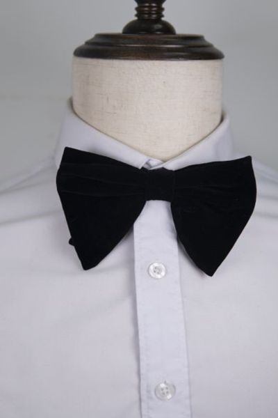 Hướng dẫn chọn Nơ Nam phù hợp với Vest nam: Bí quyết thời trang